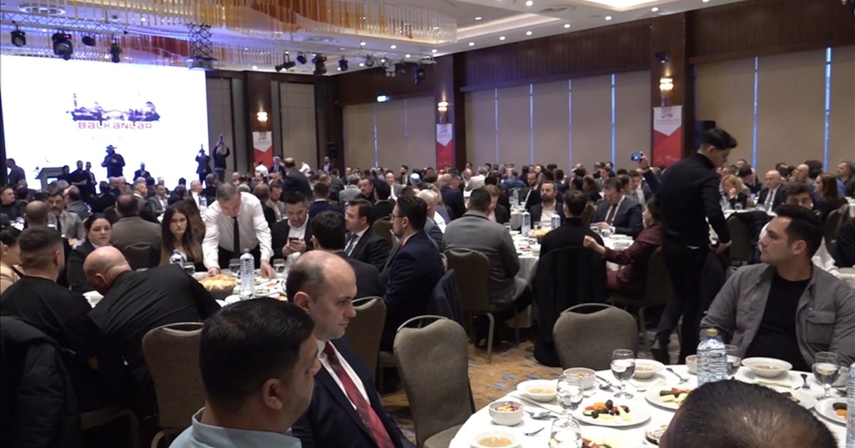 YTB Üsküp'te Balkanlar Kardeşlik İftarı düzenledi