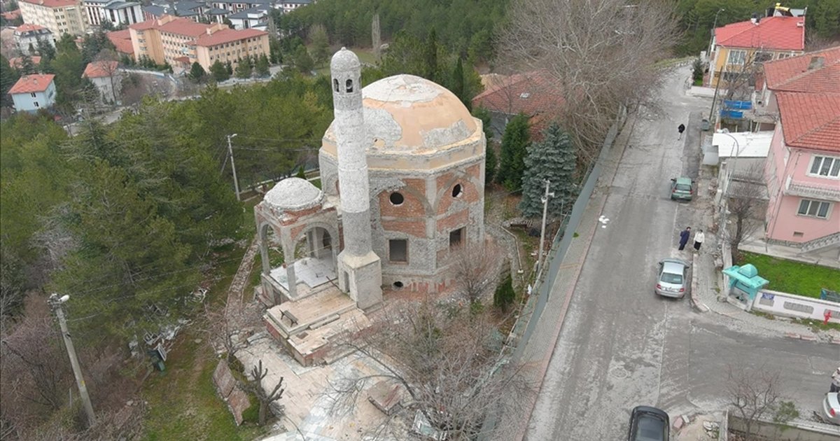 Kütahya'daki Çinili Cami Yıkılarak Yeniden Yapılacak