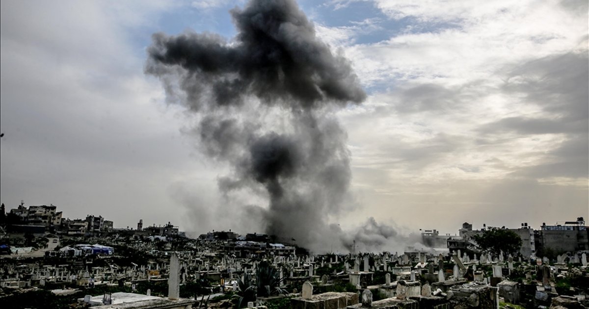 İsrail'in Gazze'ye hava saldırısında 4 Filistinli öldü