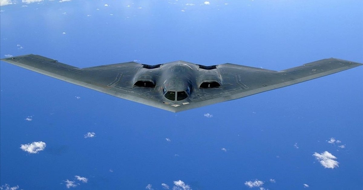 ABD'nin İran'a saldırısında kullandığı B-2 uçağı merak konusu oldu