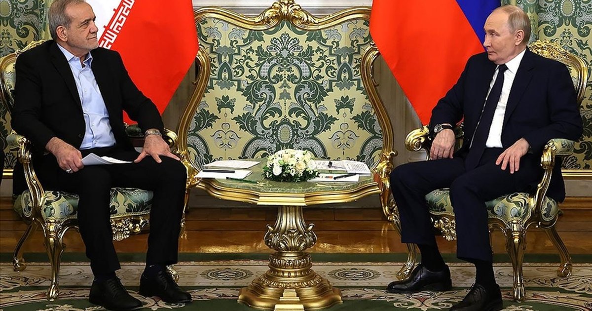 Rusya ve İran liderleri telefonda görüştü