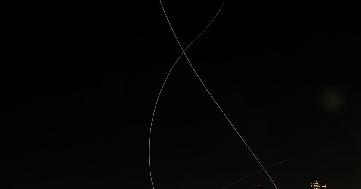 İran ordusu ABD-İsrail hedeflerine 700 füze ve 3 bin 600 İHA atdı