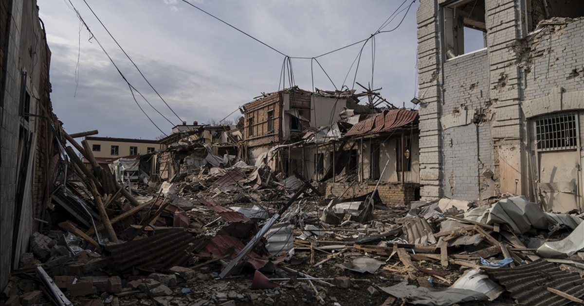 Zelenskiy: Rusya 1550 İHA ve 1260 güdümlü bomba ile saldırdı