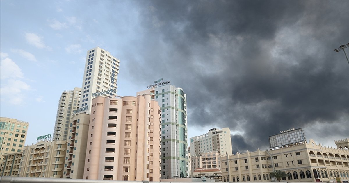 Bahreyn'de İran'dan İHA saldırısı sonrası yangın