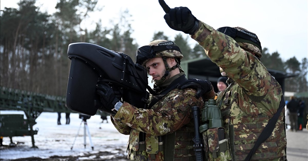 Hollanda ordusu dron uzmanı alacak