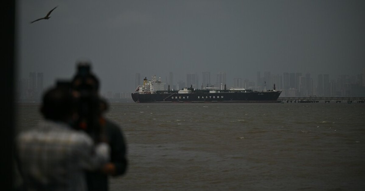 Hindistan bayraklı LPG tanker Hürmüz Boğazı'nı geçti