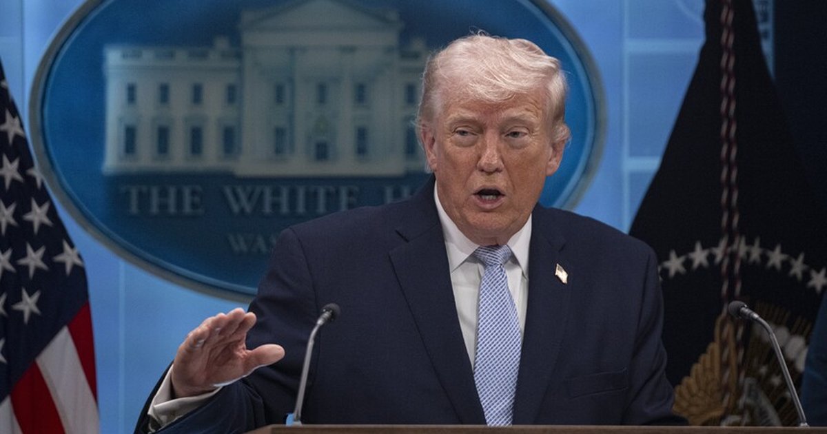 ABD'de Trump'ın İran'a saldırılar nedeniyle görevden alınması çağrısı