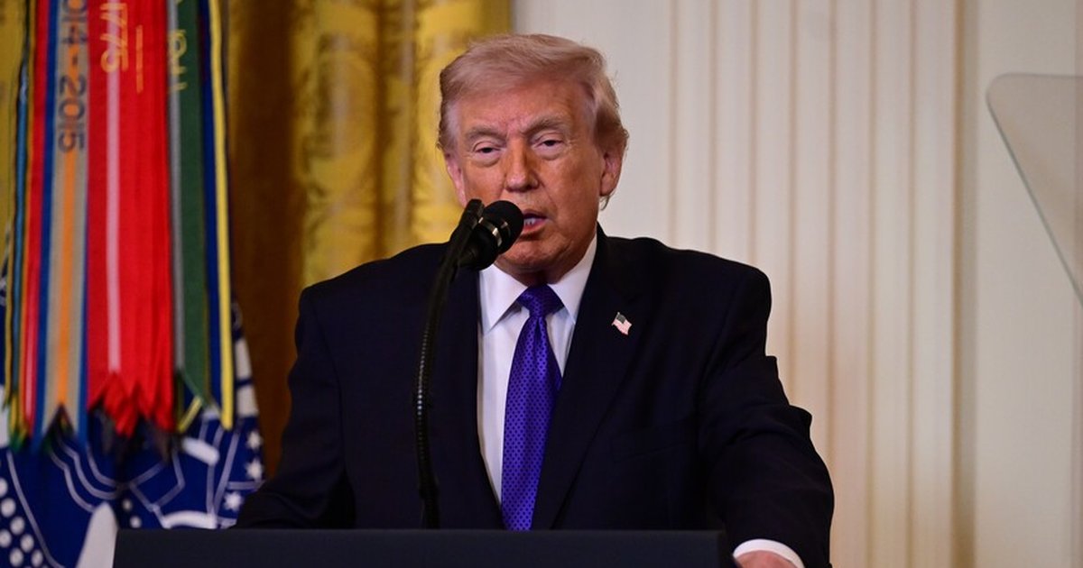Trump: İran, Hürmüz Boğazı'nda ateşkesi ihlal etti