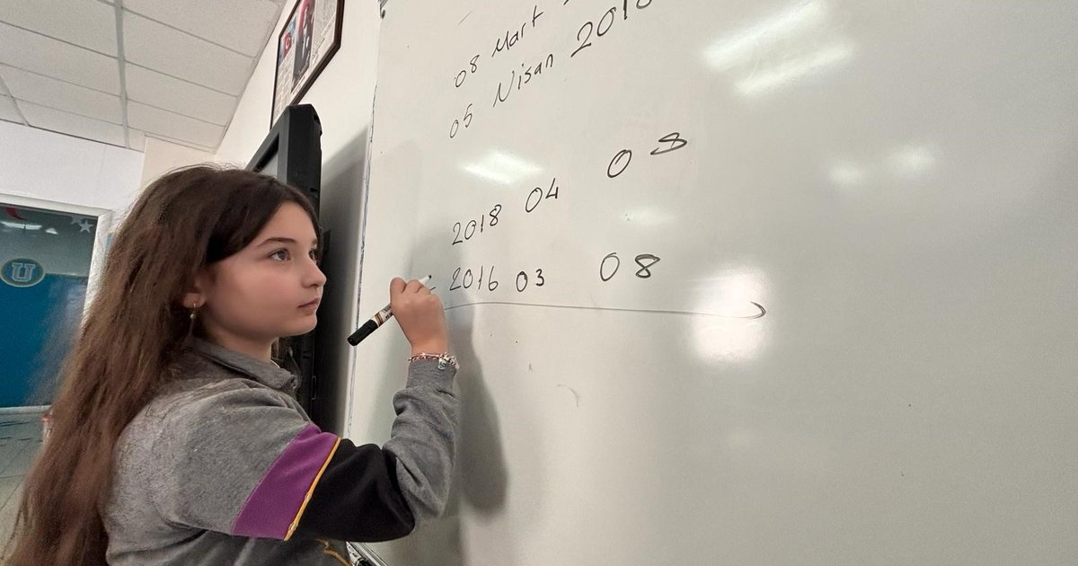 10 yaşındaki Lina Saka dünya birincisi oldu