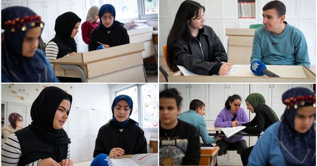 Görme Engelli Öğrenciler İçin Sınav Soruları Seslendiriliyor