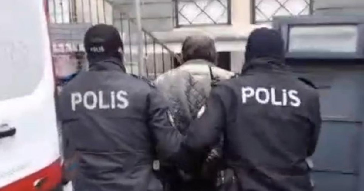 Cezaevi Firarisi Evinde Öldürüldü