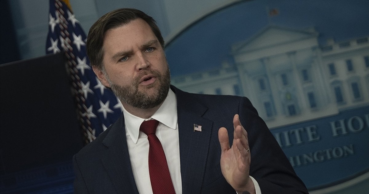 ABD Başkan Yardımcısı Vance'den petrol fiyatları açıklaması