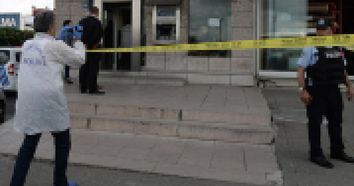 İstanbul Etiler'de banka şubesine silahlı baskın