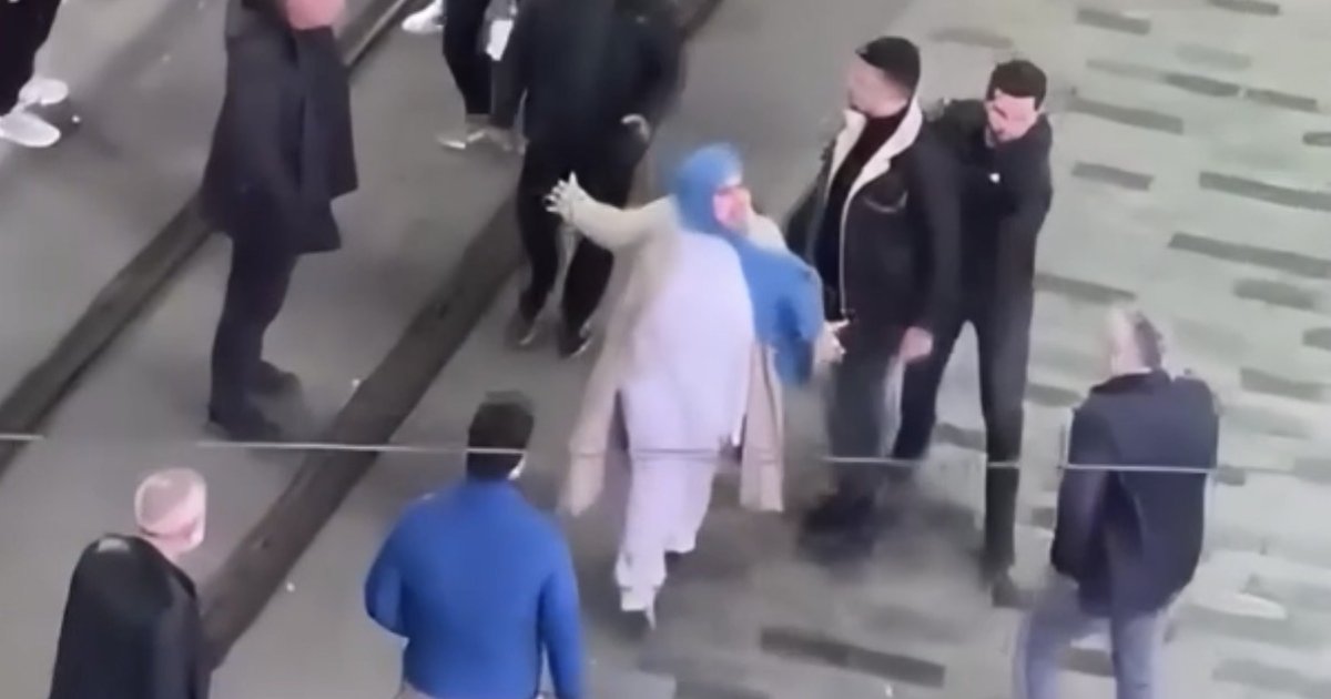 Taksim İstiklal Caddesi'nde kavga!