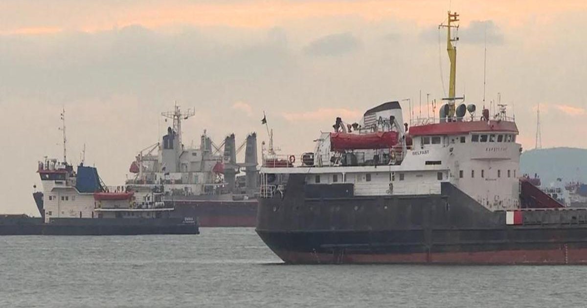 CNN spikerinden Hürmüz Boğazı yorumu: İran'ın gelirinde artış