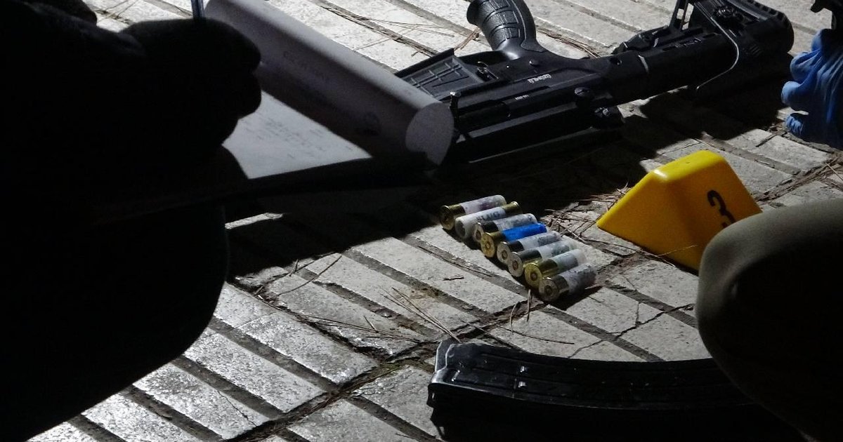 Antalya'da belediyeye pompalı tüfekle saldırı