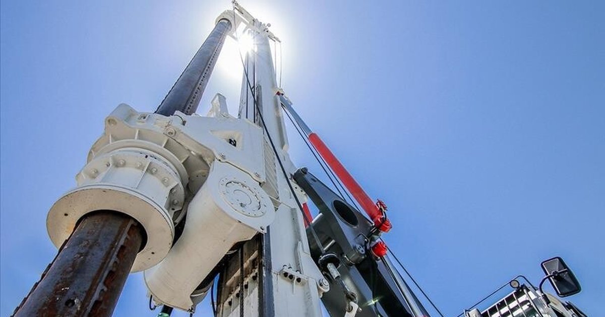 İran Petrol Rafinerisi 2 Ayda Eski Kapasitesine Ulaşacak