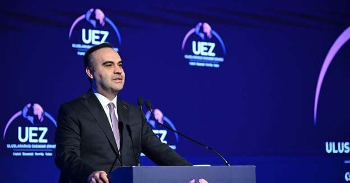 Sanayi ve Teknoloji Bakanı Kacır: Türkiye küresel ticaretin merkezi