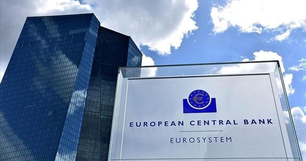 ECB 3 yıl sonra faiz artırdı