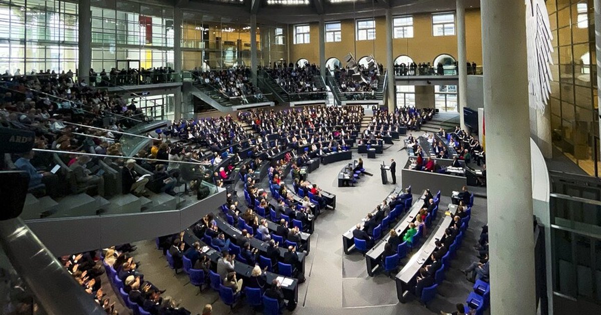 Almanya'da hükümet ekonomik reform paketini açıkladı