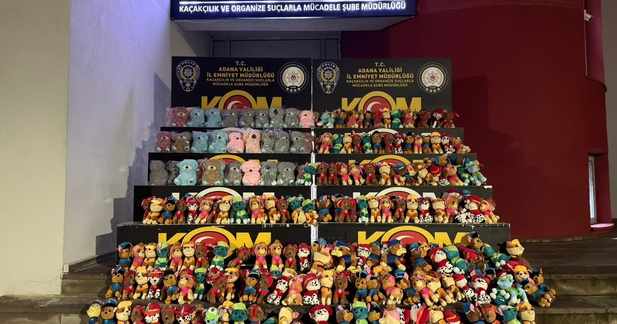 Adana'da kaçak pelüş oyuncak operasyonu
