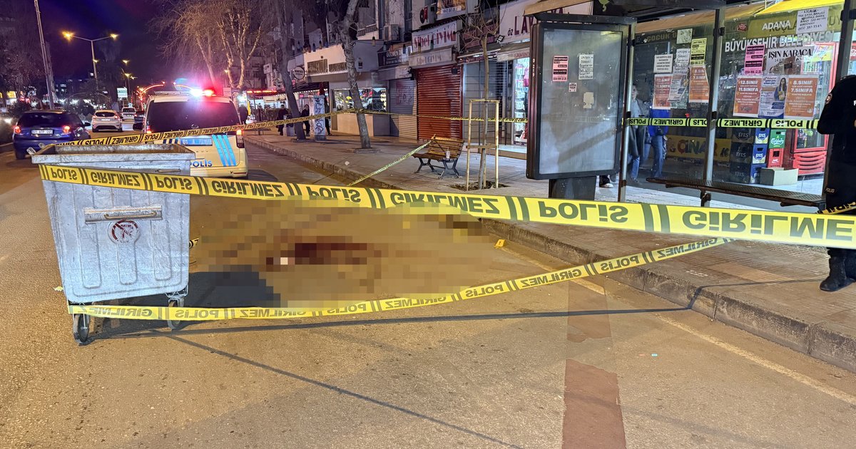 Adana'da Otobüs Beklerken Tabancayla Vuruldu