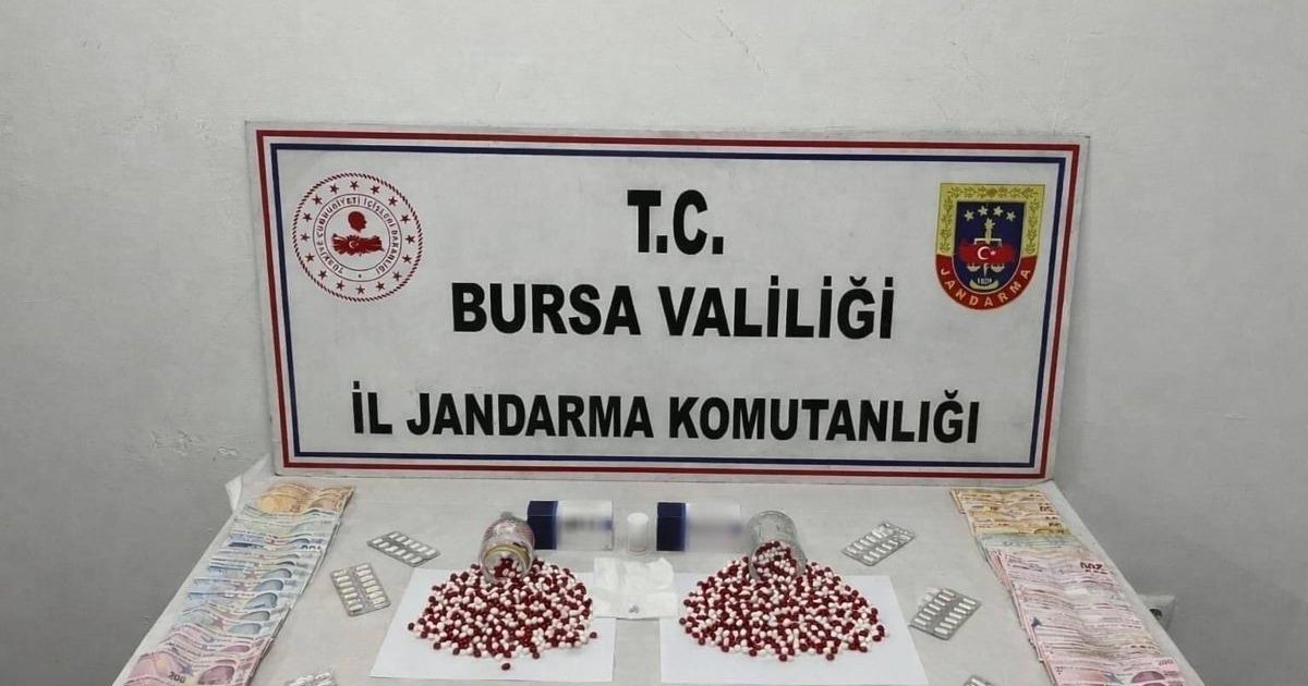 Bursa'da uyuşturucu operasyonu: Bin 39 sentetik hap ele geçirildi