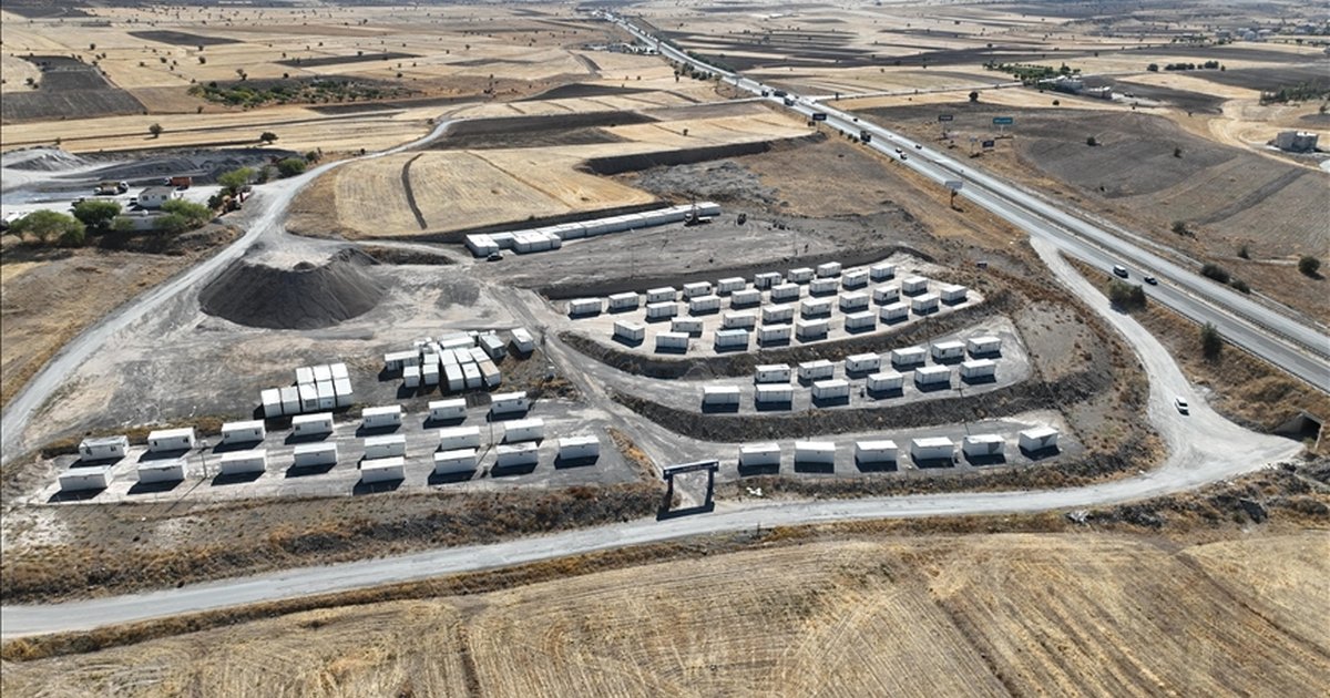 Kayseri'de afetler için konteyner kent hazırlandı