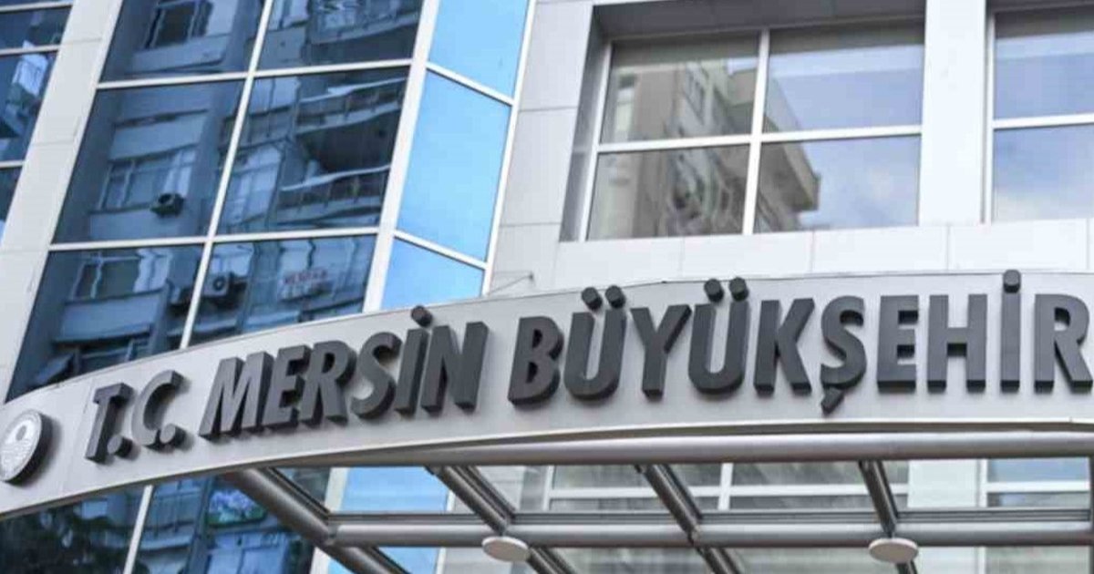 Mersin Büyükşehir Belediyesi'ne operasyon: Gözaltılar var