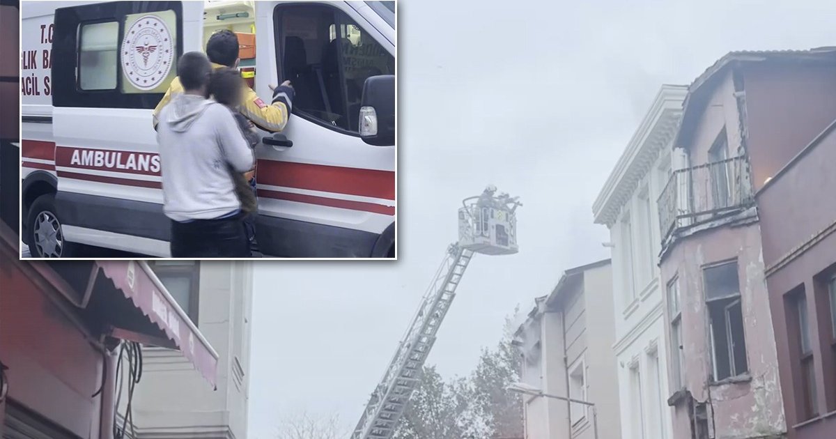 Fatih'te binada yangın, mahsur kalanlar var