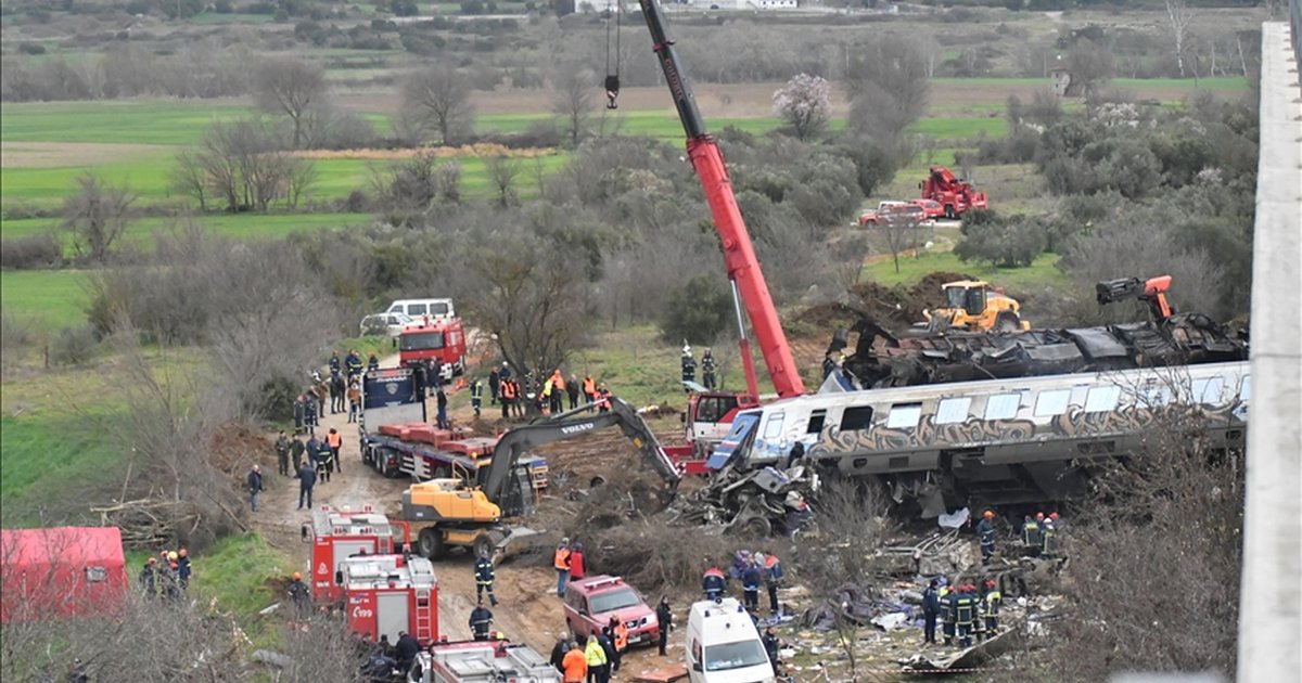 Yunanistan'da Tempi tren kazasında devlet sorumlu bulundu