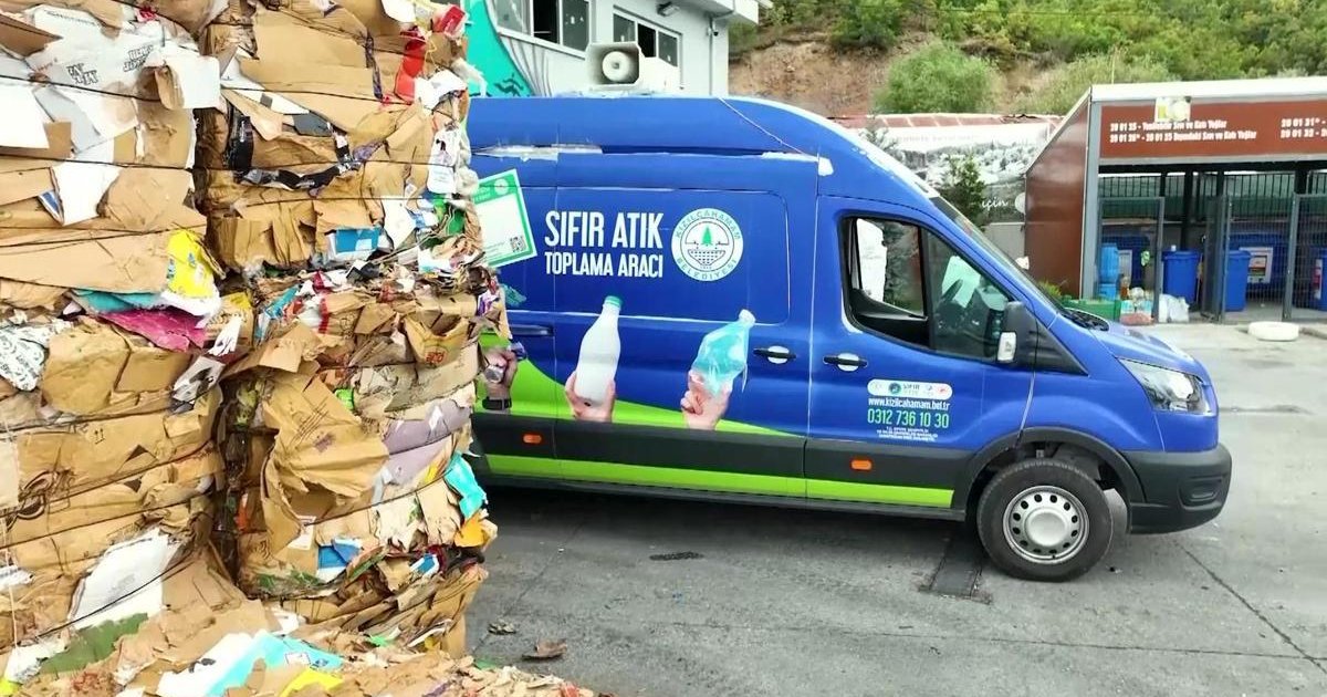 Murat Kurum: 90 milyon ton atık geri kazanıldı