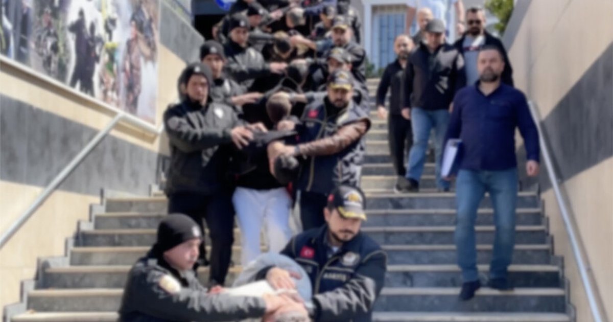 İstanbul'da suç içerikli paylaşım operasyonu: 20 zanlı adliyede