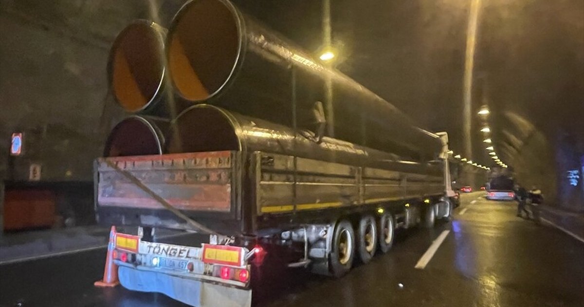 Bolu Dağı Tüneli'nde tır kazası: 5 yaralı