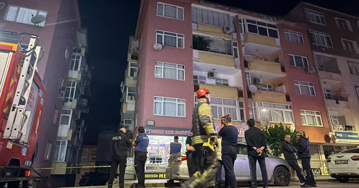 Gebze'de 7 katlı bina tedbiren boşaltıldı