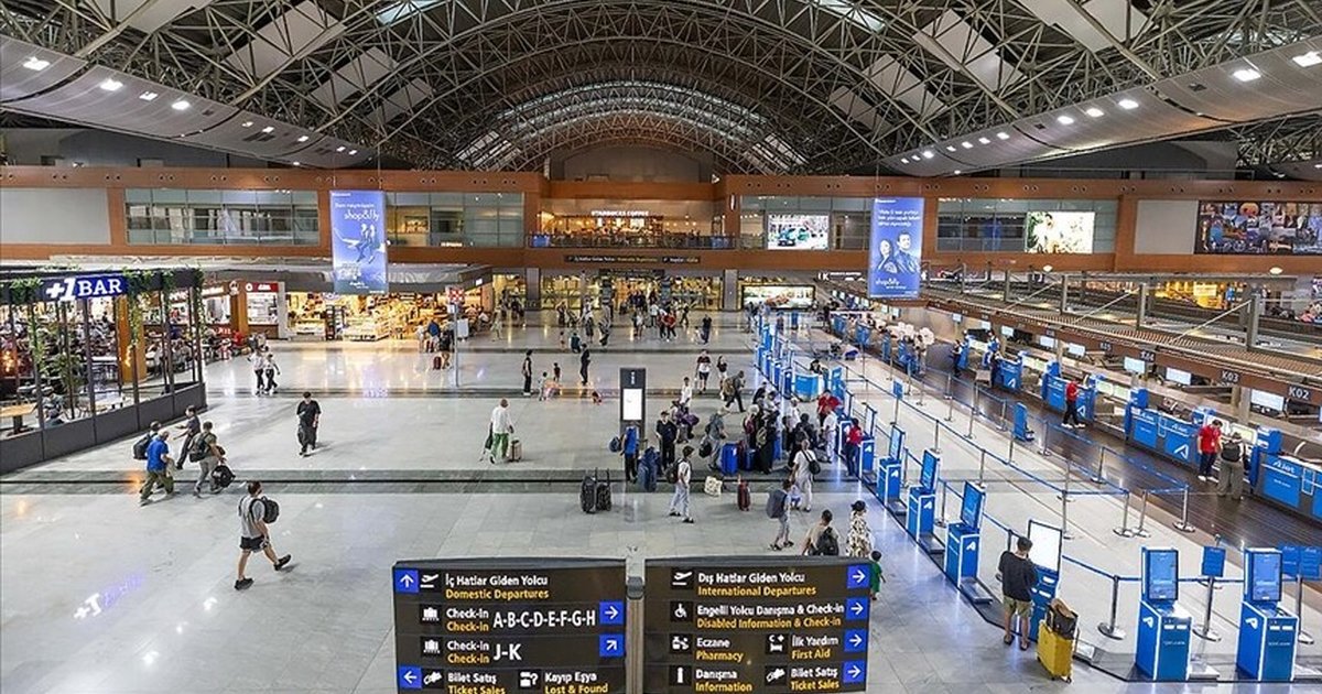 Sabiha Gökçen Havalimanı'nda yolcu trafiği arttı