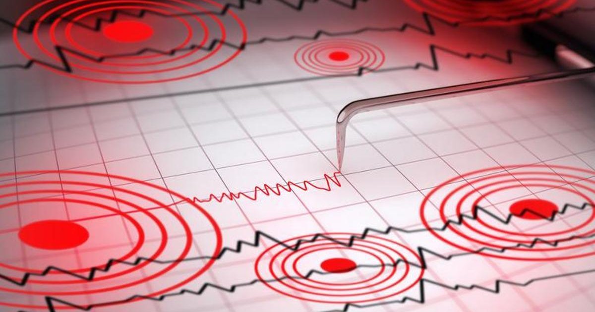 Yunanistan'da peş peşe deprem! Eğriboz Adası'nda hasar