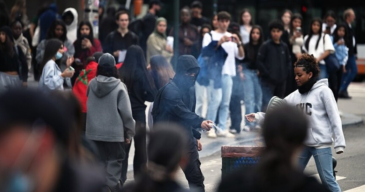 Brüksel'de eğitim tasarrufu protestosu