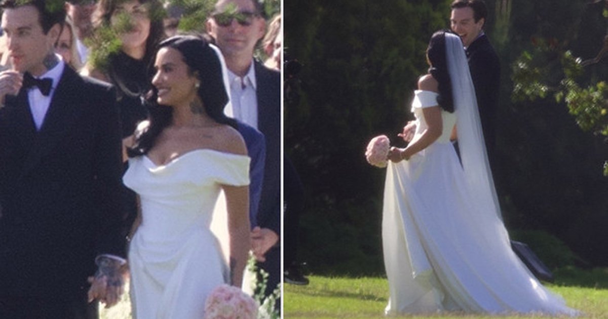 Ünlü Şarkıcı Mutlu Evlendi