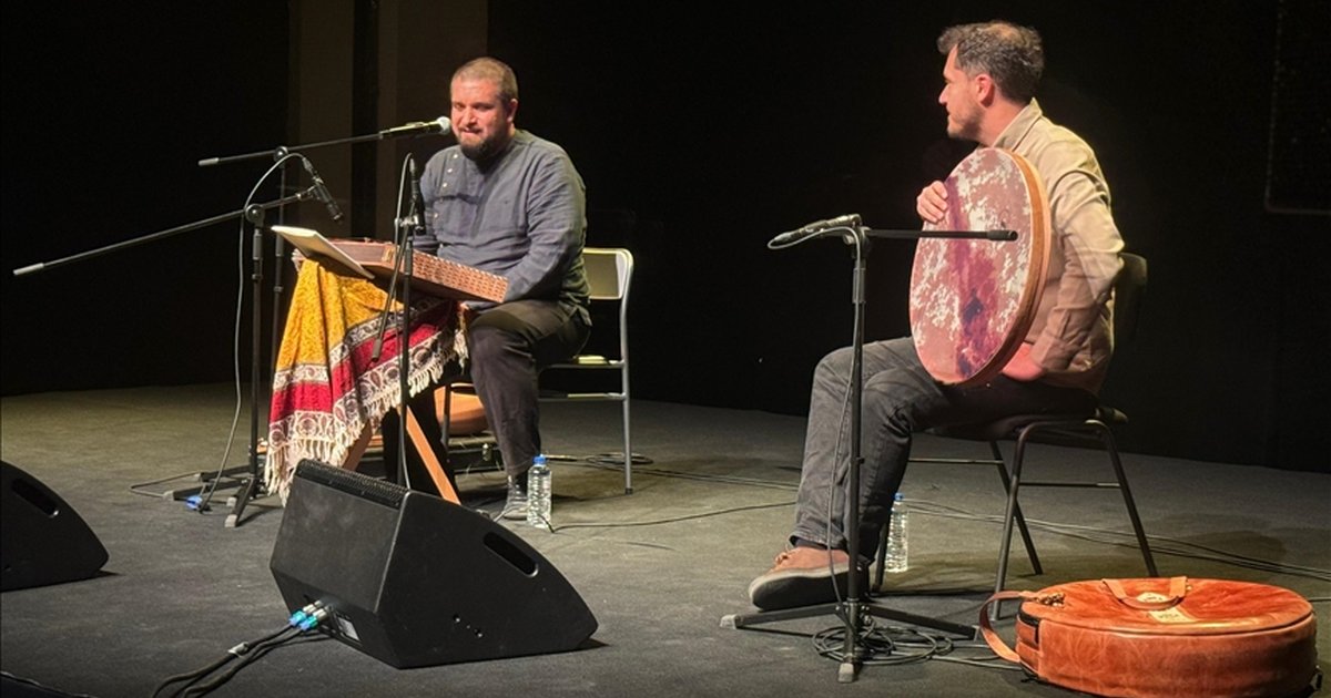 Sedat Anar'ın İlahiler, Deyişler ve Nefesler konseri AKM'de