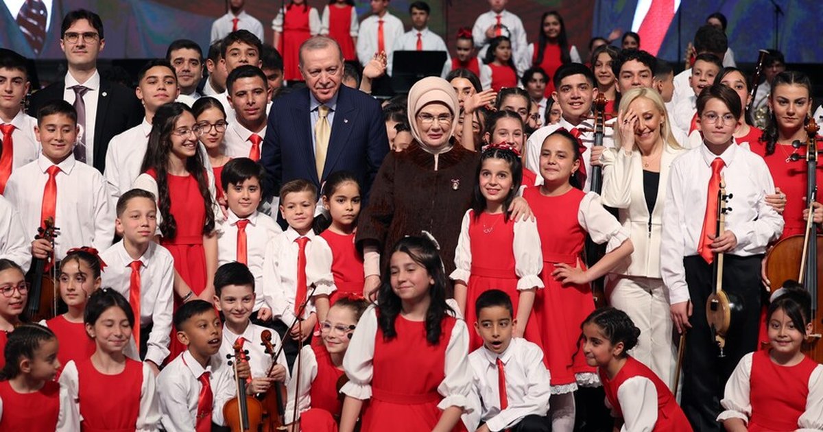 Emine Erdoğan'dan çocuk konserine destek mesajı