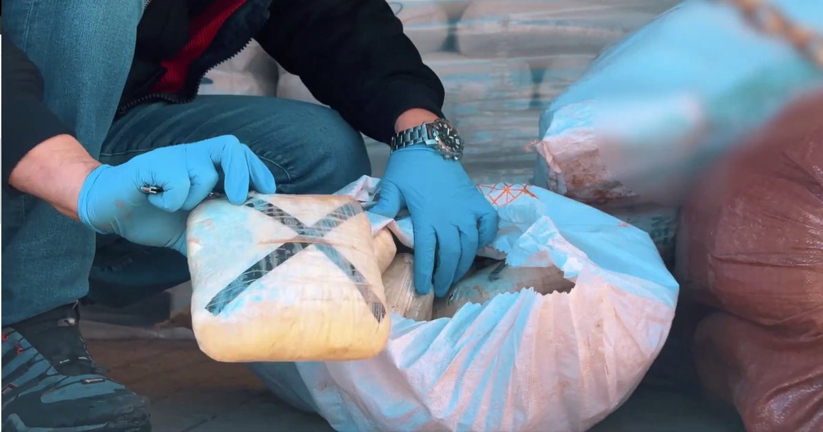 Van ve Hakkari'de uyuşturucu operasyonu: 406 kg madde ele geçirildi