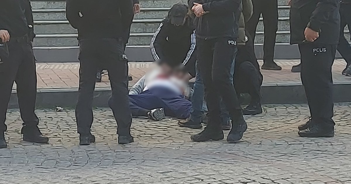 Tahliye edilen tacizcisini duruşma çıkışında öldürdü