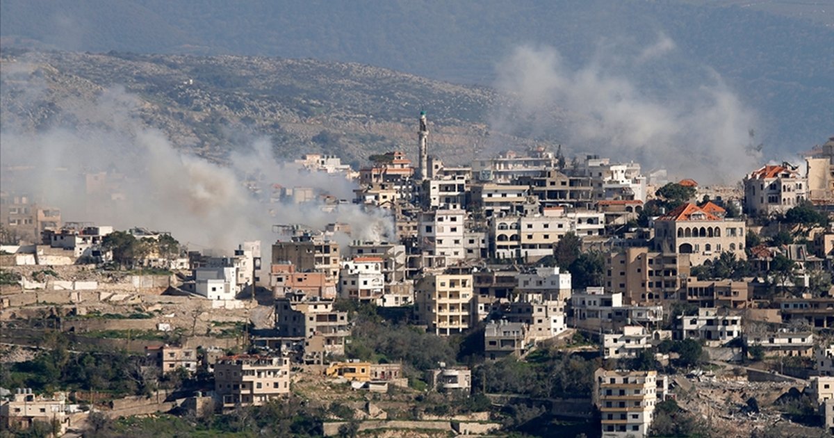 İsrail Lübnan'a saldırdı 3 ölü