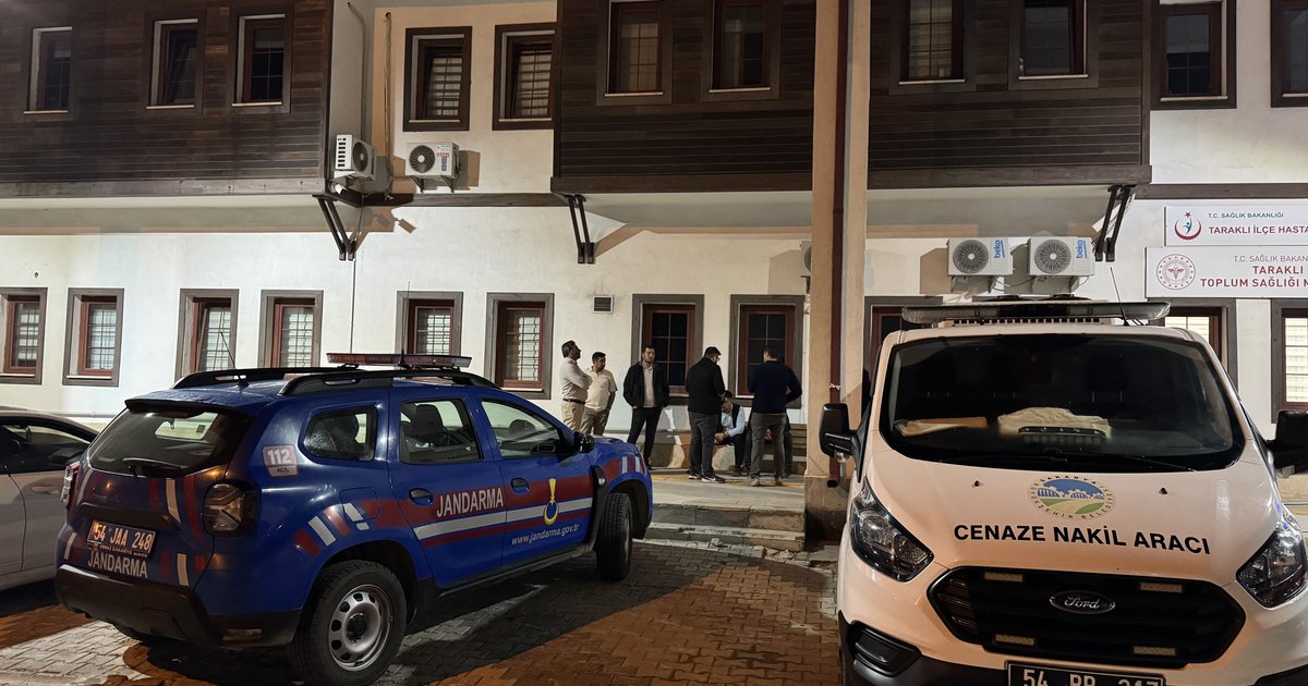 Sakarya'da Tarlada Traktör Kazası: 1 Ölü