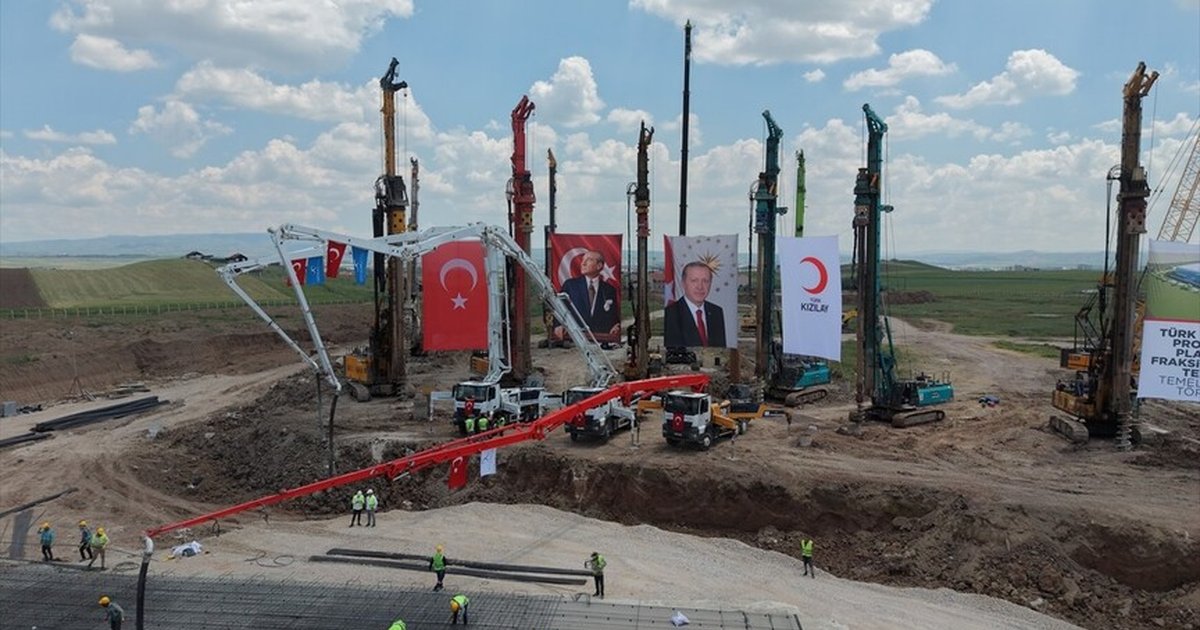 Türk Kızılay Protürk Plazma İlaç Tesisi'nin temeli atıldı