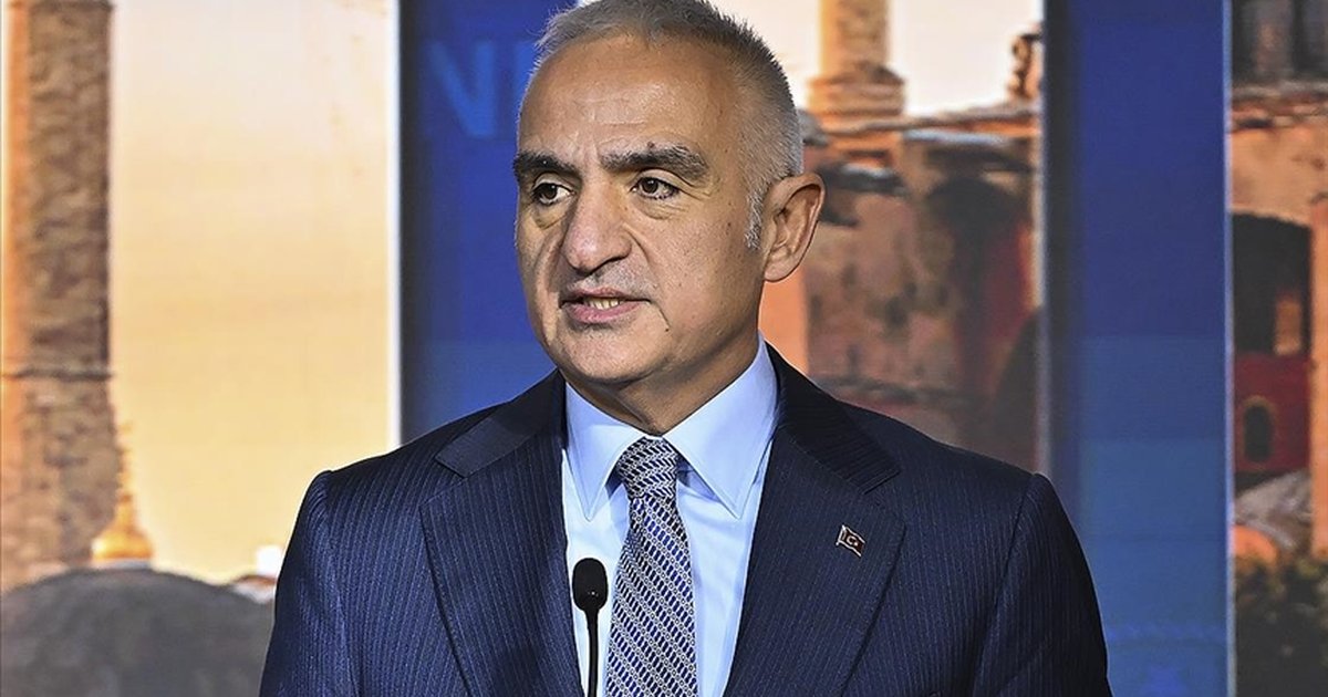 Bakan Ersoy: Gezici Kütüphaneler Çocukları Eşlik Ediyor