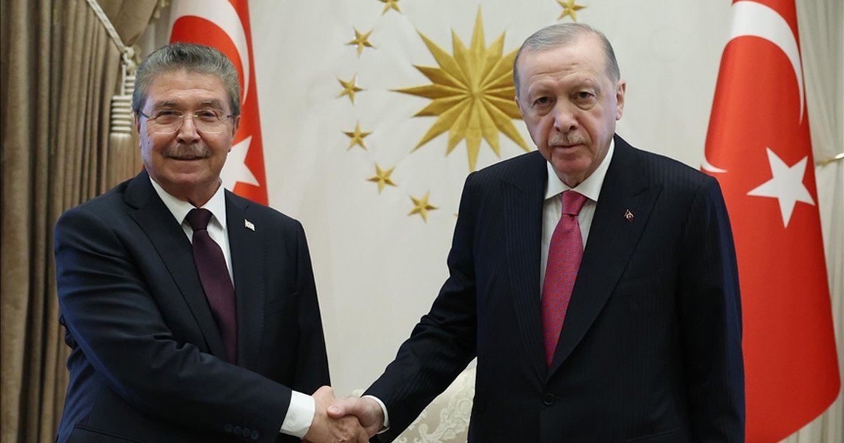 Cumhurbaşkanı Erdoğan, KKTC Başbakanı Üstel'i kabul etti