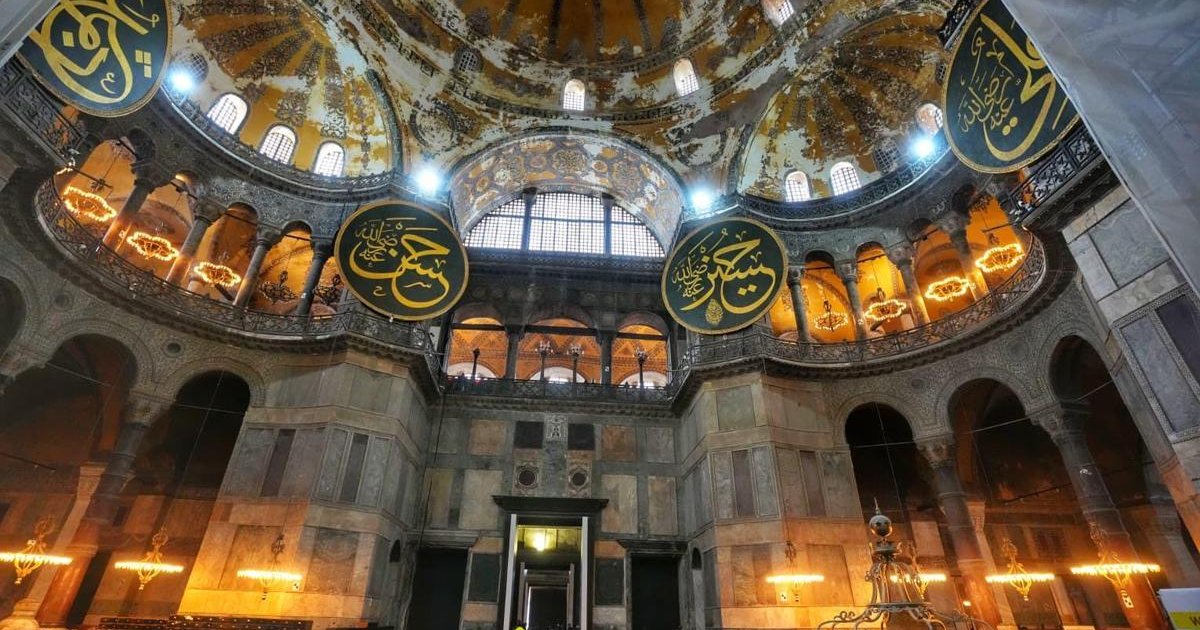 Ayasofya'da Tarihi Restorasyon Çalışmaları