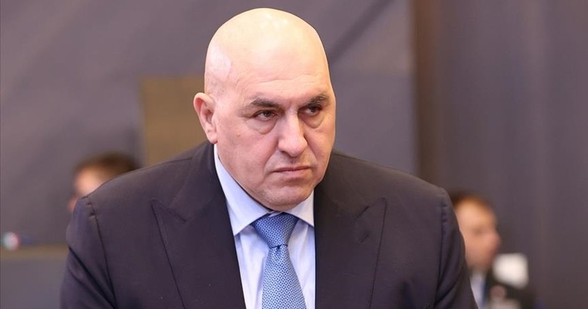 İtalya Savunma Bakanı Dönüş Yaptı